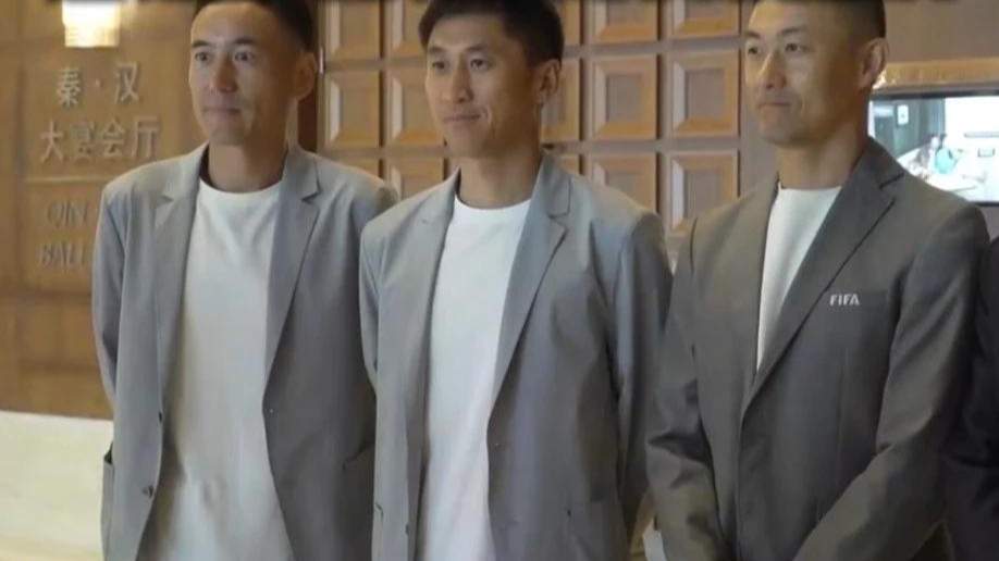 转会风向标:3名中国裁判同场执法世界杯,本土球员身价飙升引豪门疯抢