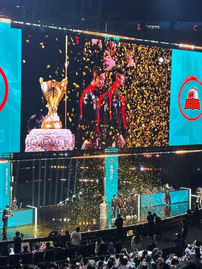 体坛多线开花！拜仁级验货奇迹再现 塞巴里式体检引爆国乒羽坛