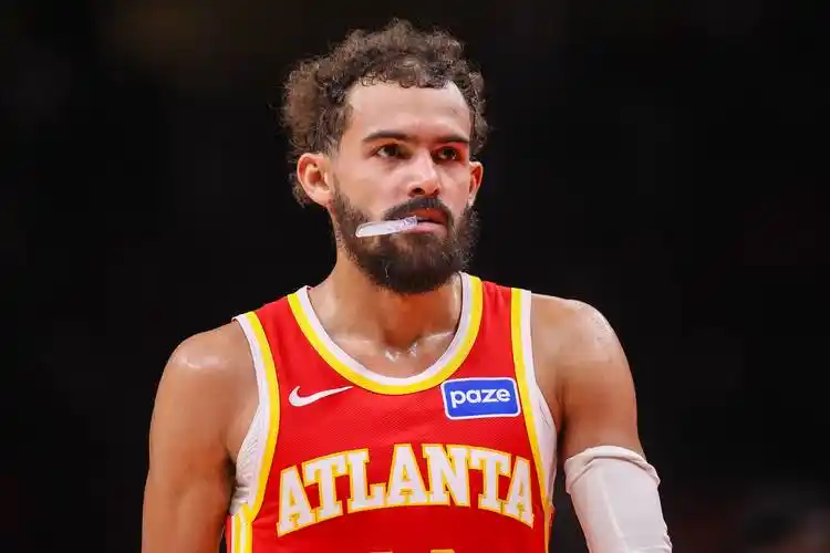 NBA顶薪风向突变！特雷-杨弃4900万选项，奇才重建大计迎来真核